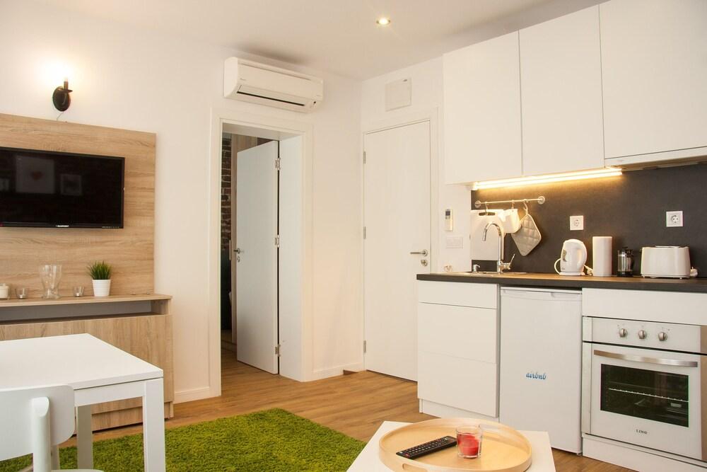 Sofia Downtown Apartments (سوفیا داون تاون آپارتمنتس) 