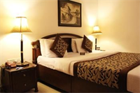 Oyo Premium Kalsia Estate Kulri 