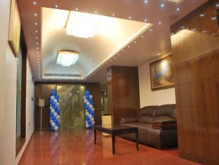 Republic Hotel 