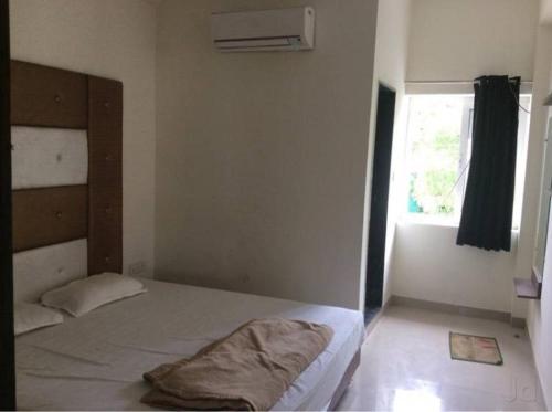 Oyo 24941 Atit Villa 