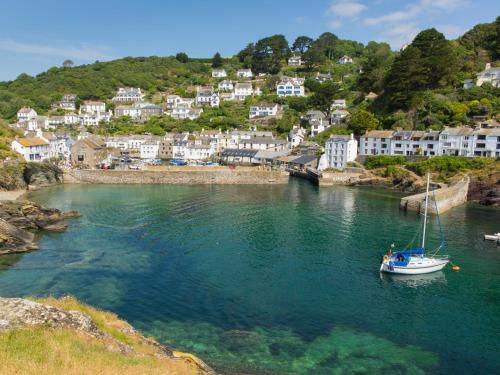 Betty's Place Looe 