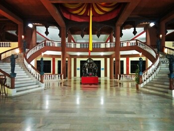 Shiv Sagar Palace Staircase