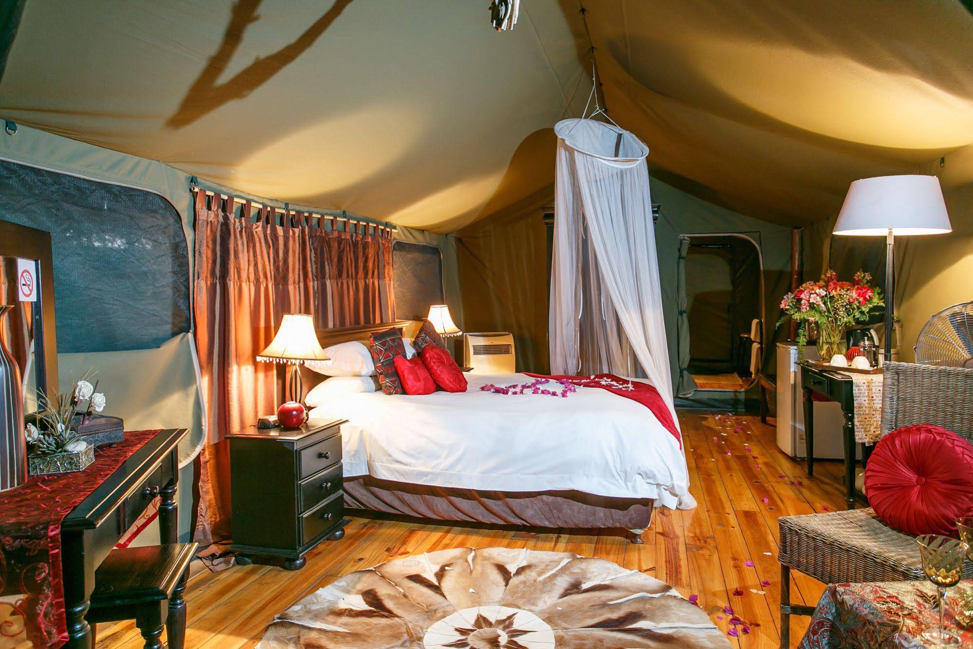 Chandelier Game Lodge Budget Deals and Offers Book Now!