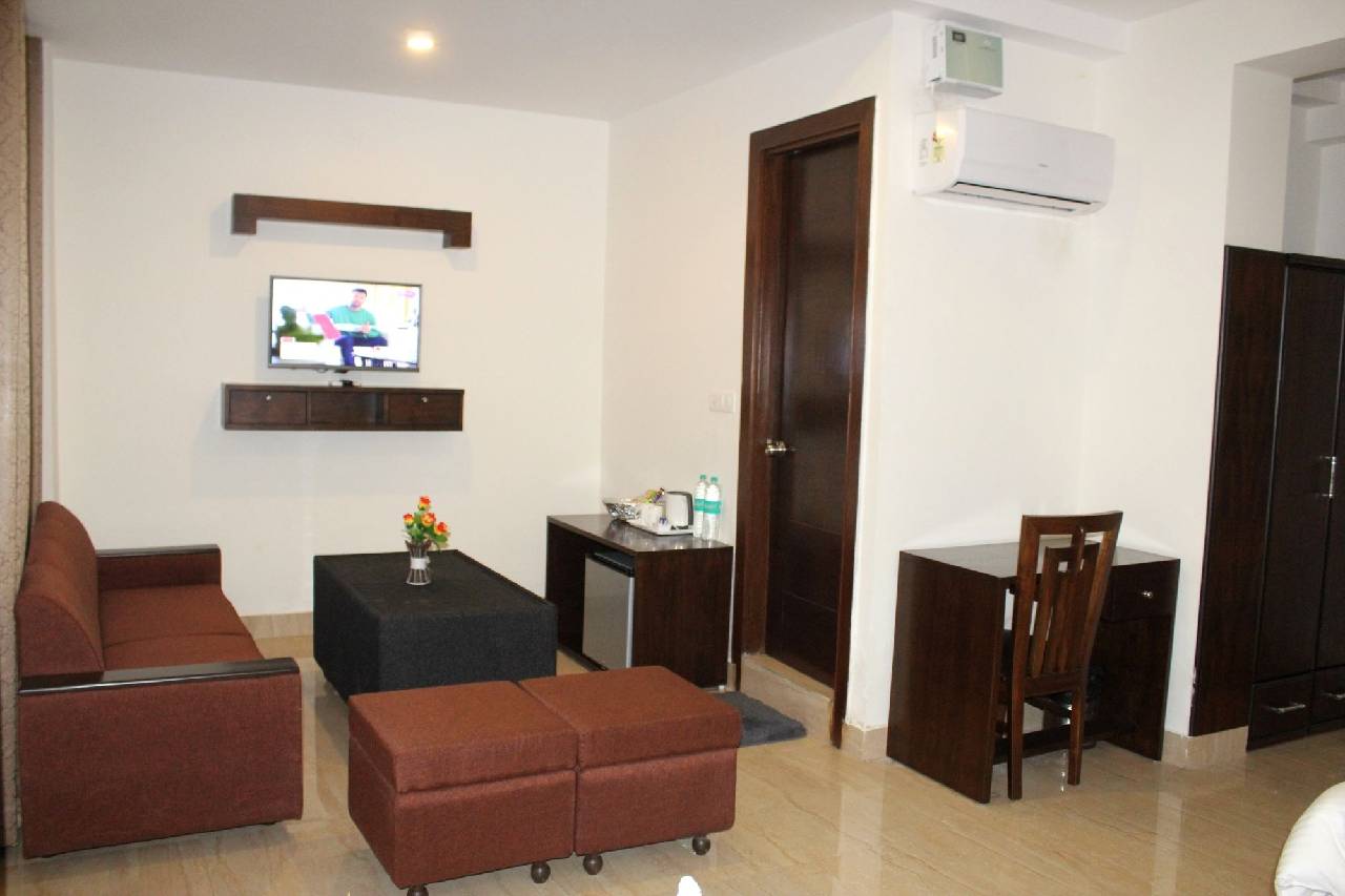 Hotel Holiday Hill 