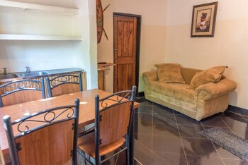 Okavango Lodge Guestroom