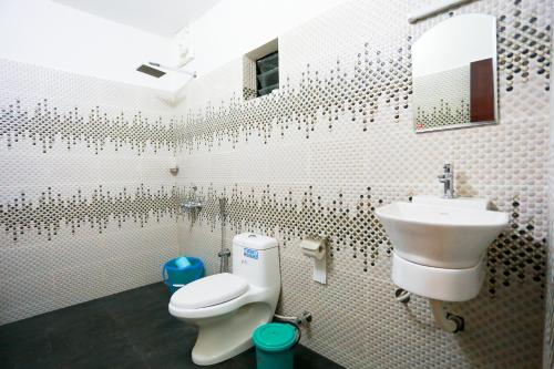 Marari Charlys Homestay 