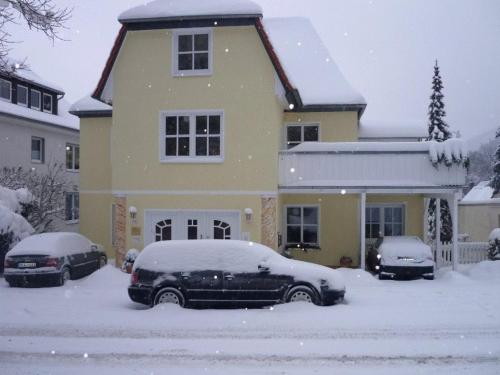 Villa Ambiente (ویلا آمبینت) 