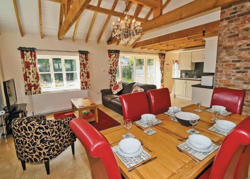 Old Foundry Cottage 