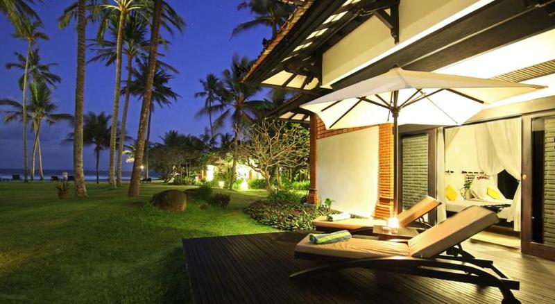 Candi Beach Resort & Spa Room