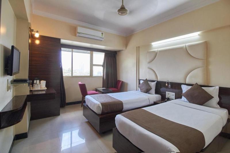 Broadway Chembur Mumbay Room
