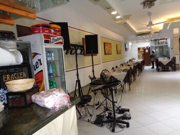Hotel Ristorante Pizzeria Le Voilier Family Dining