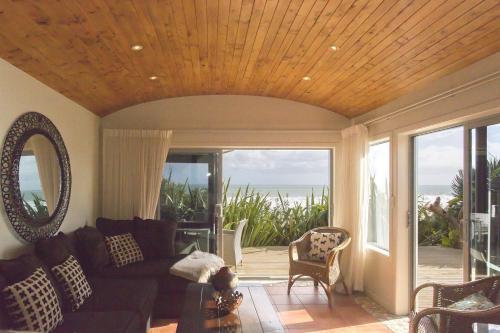 Chester Cottage Beachfront Luxury 