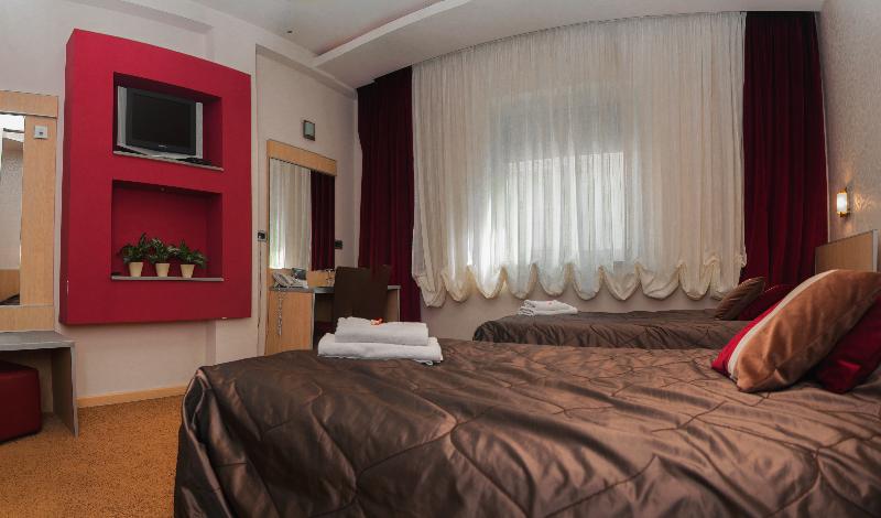 Vigor Hotel Room
