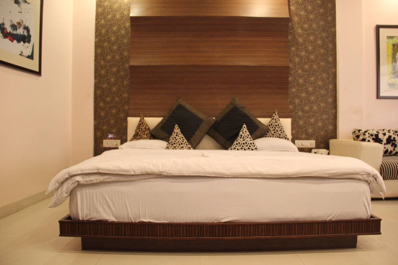 Hotel Vijan Palace Jabalpur 