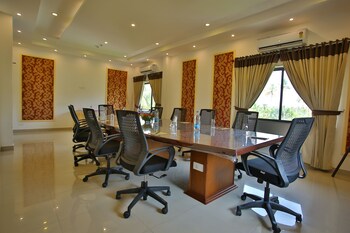 Harbour Hotels Meeting Facility