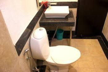 Oyo Rooms Mall Road Mussoorie 