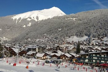 Apartment With In Morzine With Wonderful Mountain View Te Aerial View