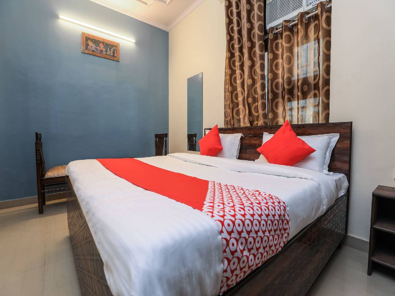 Oyo 14911 New Airport Residency 