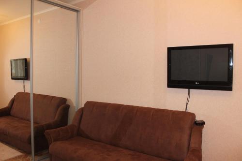 Hostel On Adoratskogo 1a 