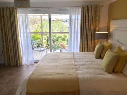 Toppesfield House B&b 