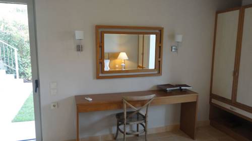 Erkina Villas Kalami Corfu Erato 