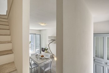 Calasetta Residence (كالاستا رزیدنس) Living Area