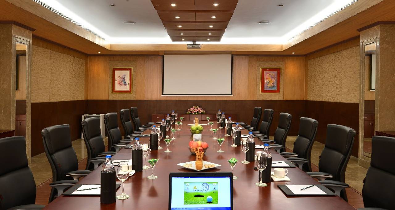 Savoy Suites Manesar 
