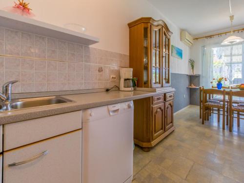 Apartment Elvira 