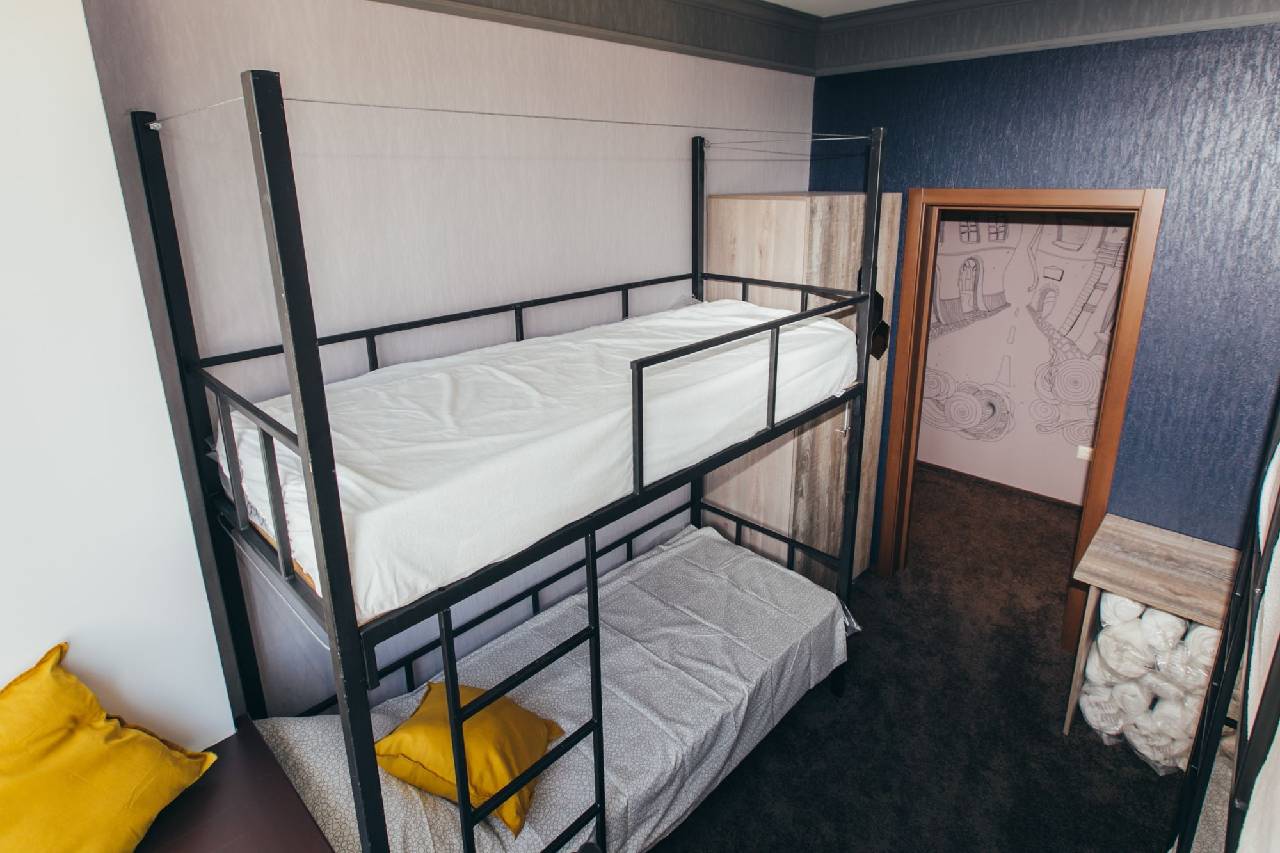 Karlson Hostel 