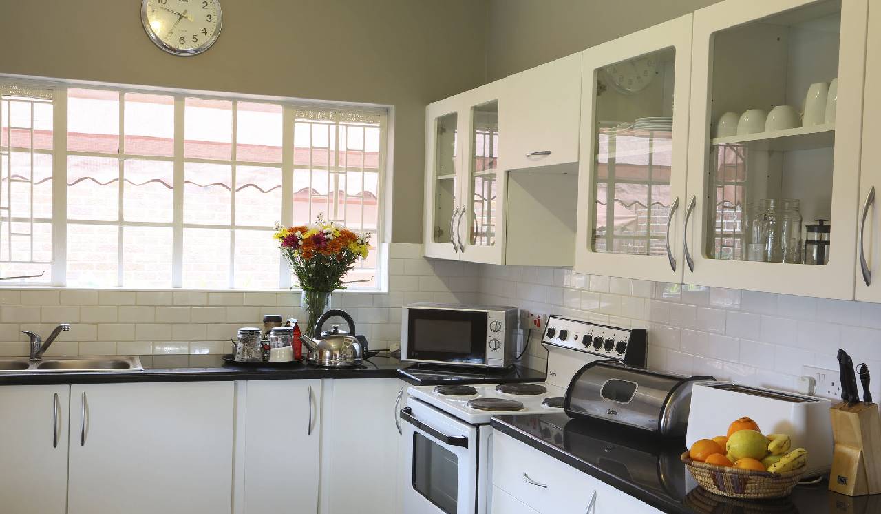 Sunbird Guest House 