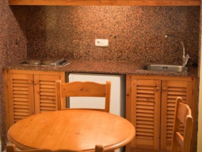 Atzaro Apartamentos 