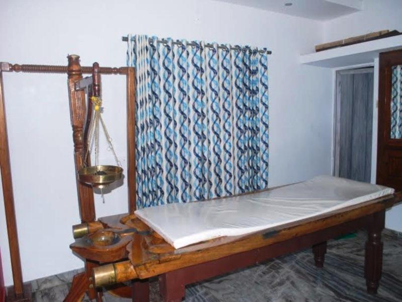 Sidha Malayalam Ayurveda And Panchakarma Centre B&b 