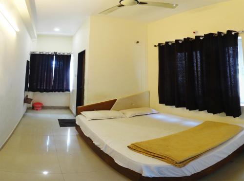 Oyo 24941 Atit Villa 