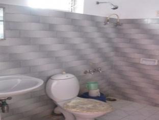 Hotel Jaysanthi 