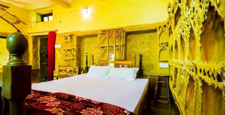 Deepak Rest House 