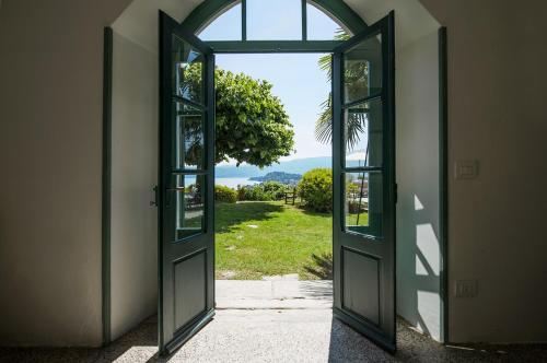 Villa Il Motto Con Magnifica Vista Lago E Grande Giardino 