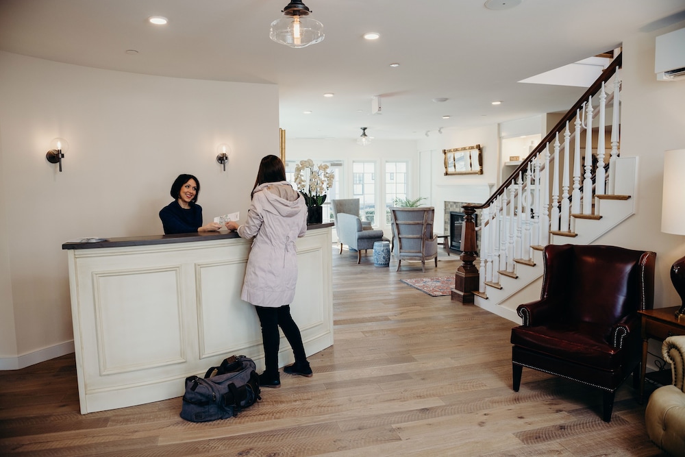 Hotels Hampton Falls Nh United States Of America Hotels In