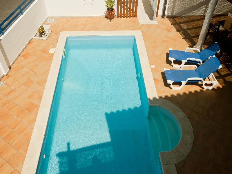 Ericeira Chill Hill 3 Sea Food Pool