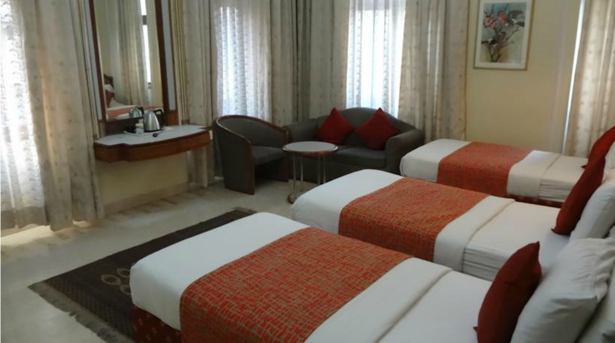 Regent Hotel Colaba (رجنت هتل كولابا) 