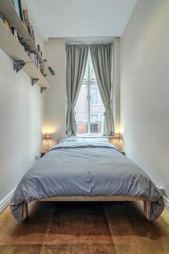 Bright Spacious 2br Central Manchester Flat For 4 