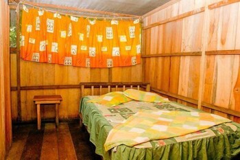 () Guestroom  () Guestroom