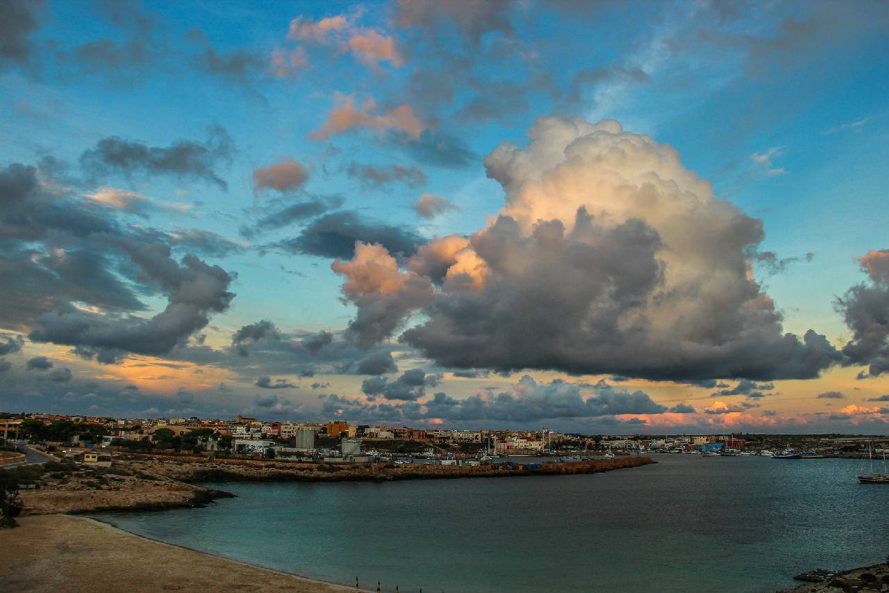 Il Faro Della Guitgia 