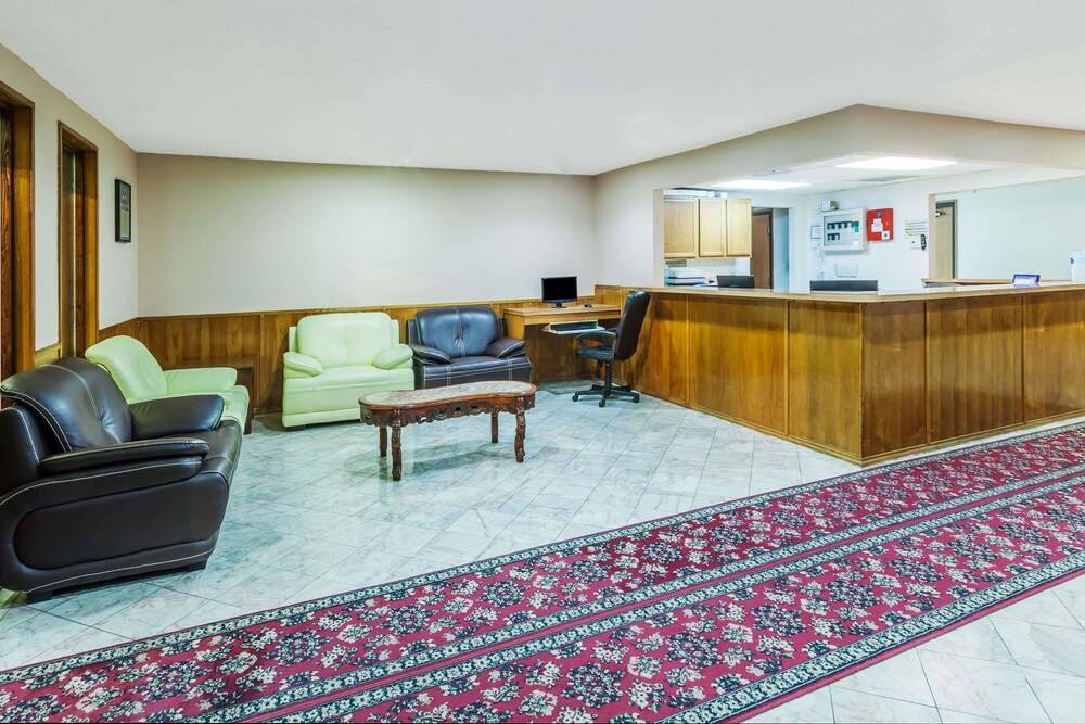 Super 8 by Wyndham Irving DFW Airport South - photo 3