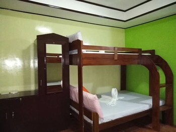 Jorge Transient House Guestroom