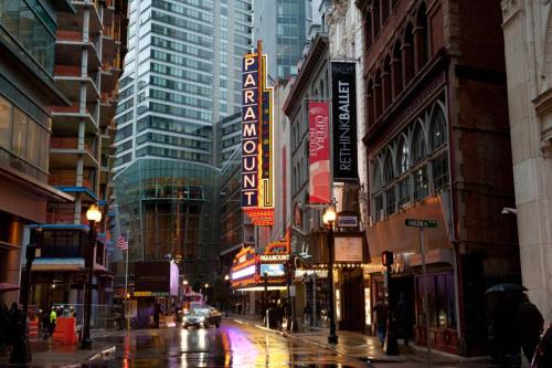 Bluebird Suites At Boston's Theatre District 