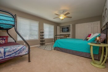 Luxurious 6br 7min To Las Vegas Strip Guestroom