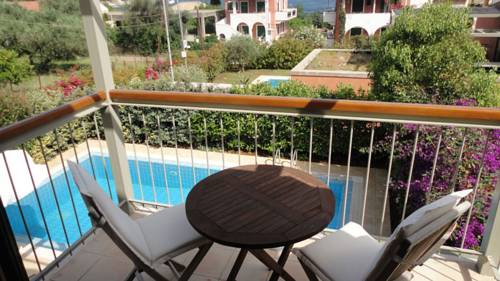Erkina Villas Kalami Corfu Erato 