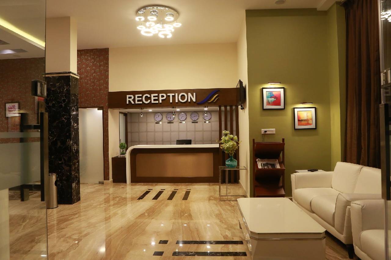 Breeze Suites 