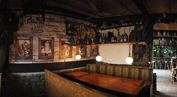 Nona Lodge Restaurant