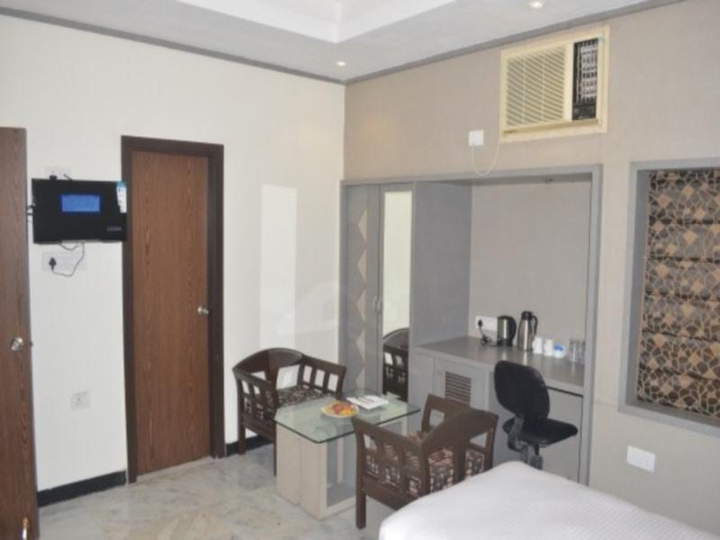 Oyo 1545 Hotel Shivani International 